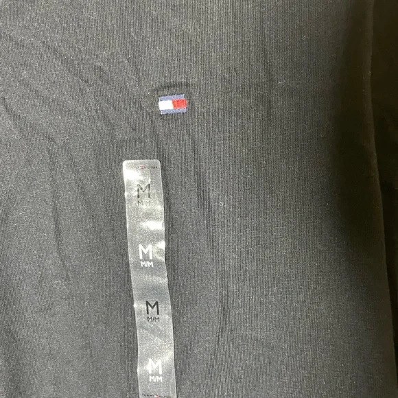 Sz M men Tommy Hilfiger short sleeve t shirt V neck NWT  black - Picture 3 of 5